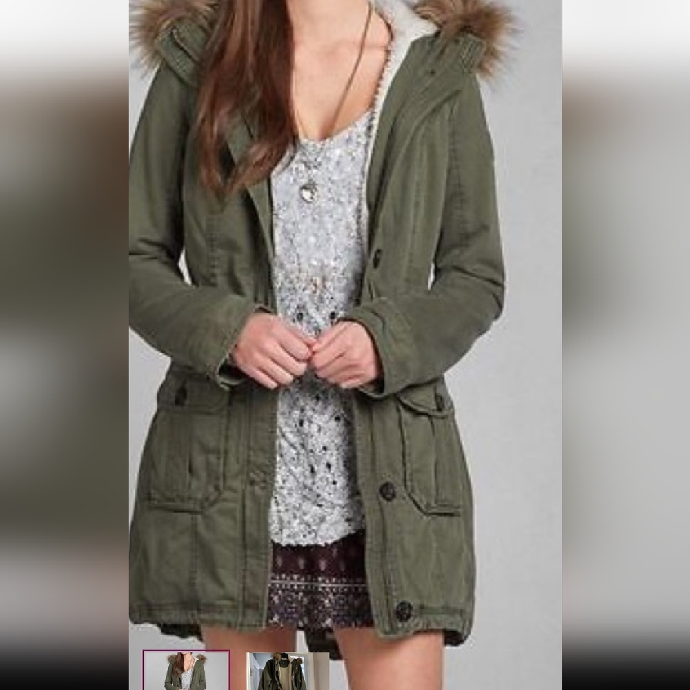 Abercrombie & Fitch White Sherpa Jacket